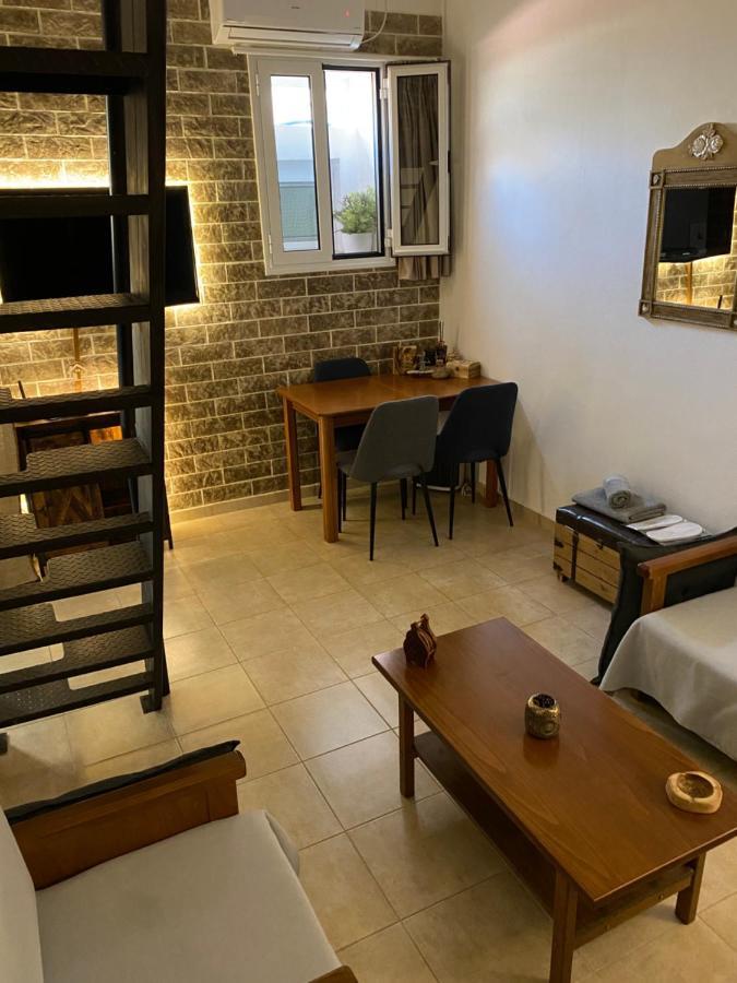 Small Cosy House Lavrion Apartman Kültér fotó